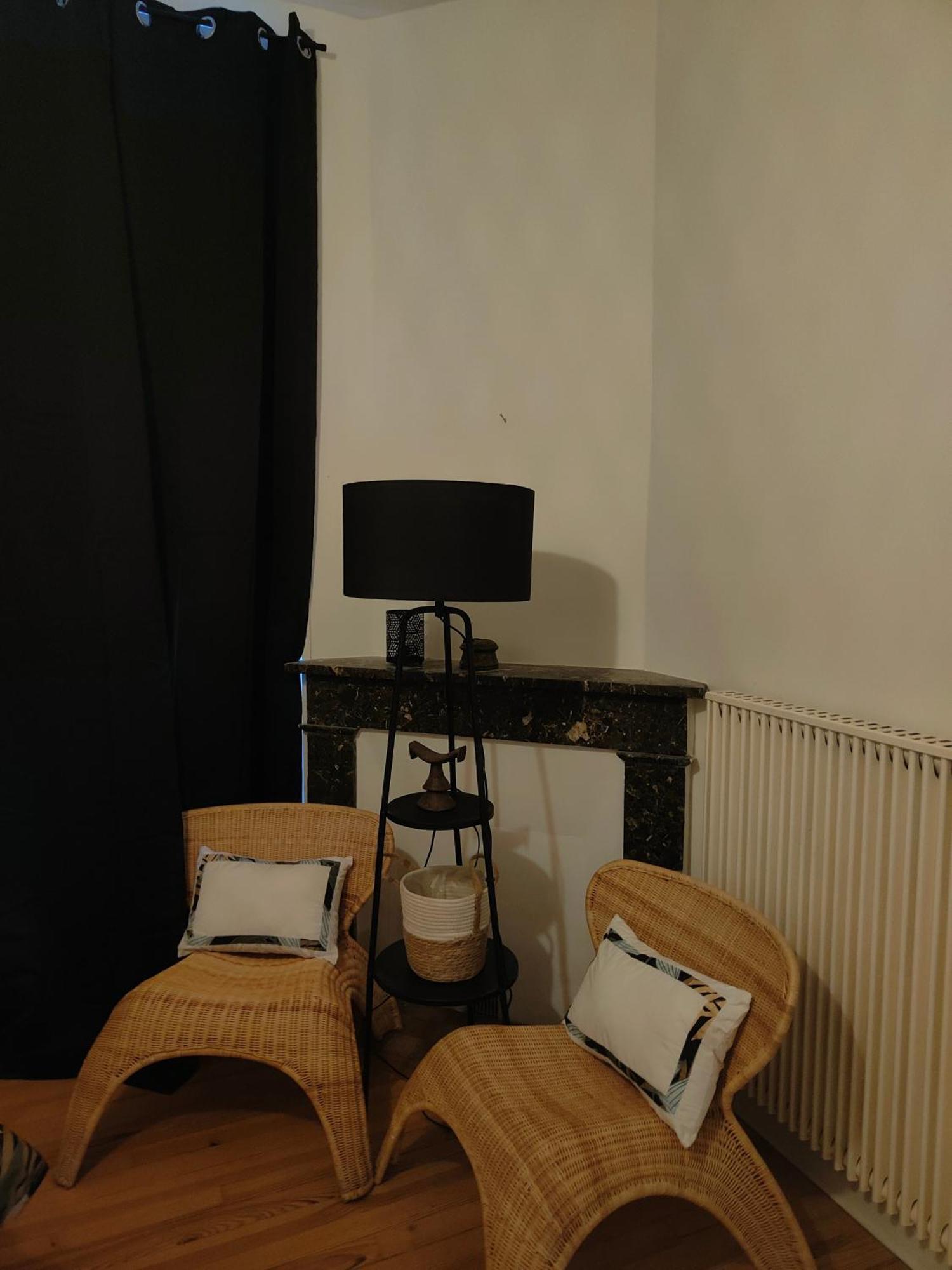 Le Coeur De Cahor! 2 Bedroom Luxury 85m2. Appartement Cahors